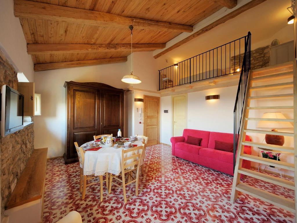 Residenza Matarazzo E Le Sue Soffitte Apartman Castellabate Szoba fotó